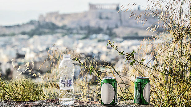 Χάζι και σκουπίδια στους «εξώστες» της Αθήνας-1