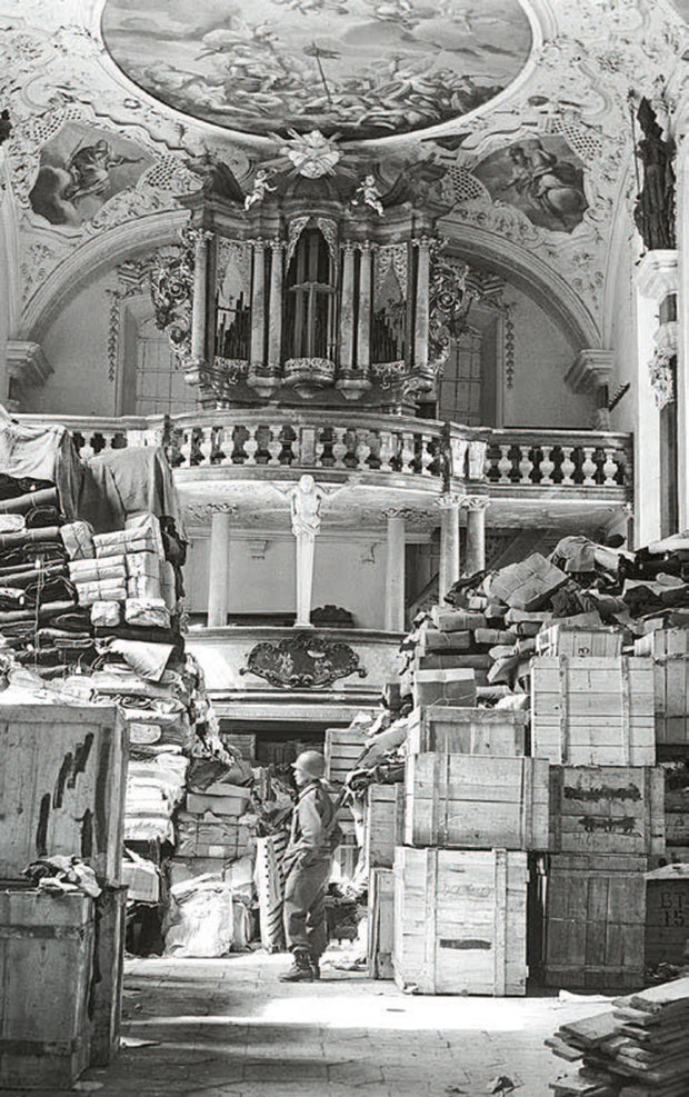 Η Γερμανία εντείνει την έρευνα για τα κλεμμένα-1