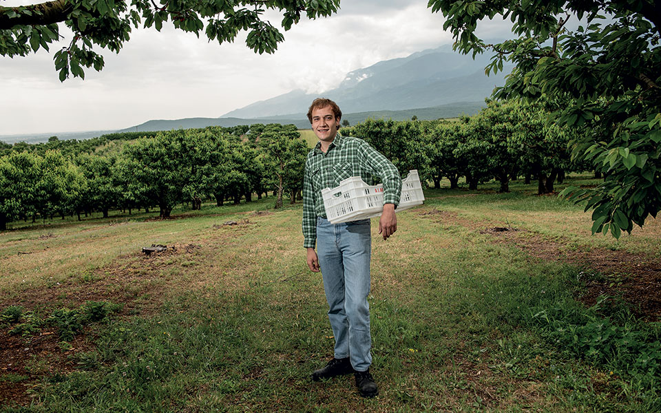 Πρώτη φορά αγρότης-1