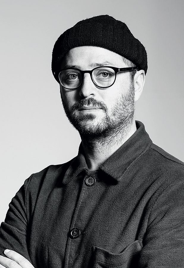 Τα ωραία «ψέματα» του Αλέξη Χριστοδούλου-5