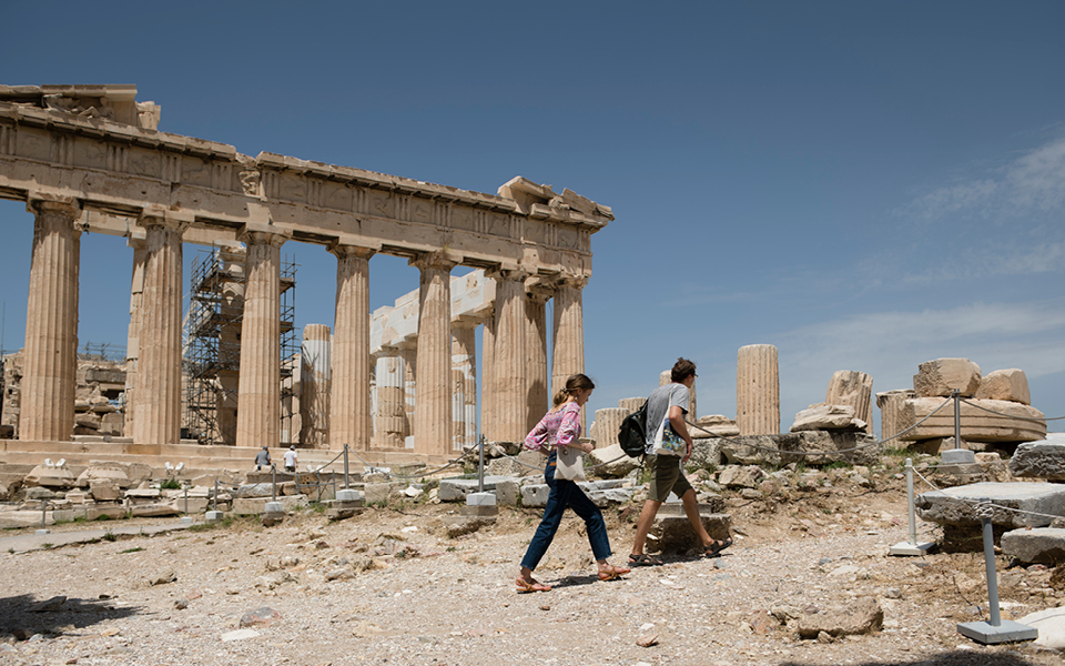 Στο “Κ” / “ΤΑΞΙΔΙΑ”, αυτή την Κυριακή, πως η Βουλή τα έβαλε με την πανδημία και την κέρδισε-2
