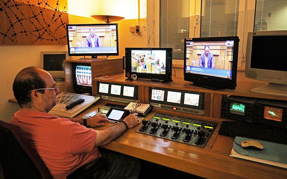 Tηλεόραση από το σπιτάκι του… κηπουρού-2