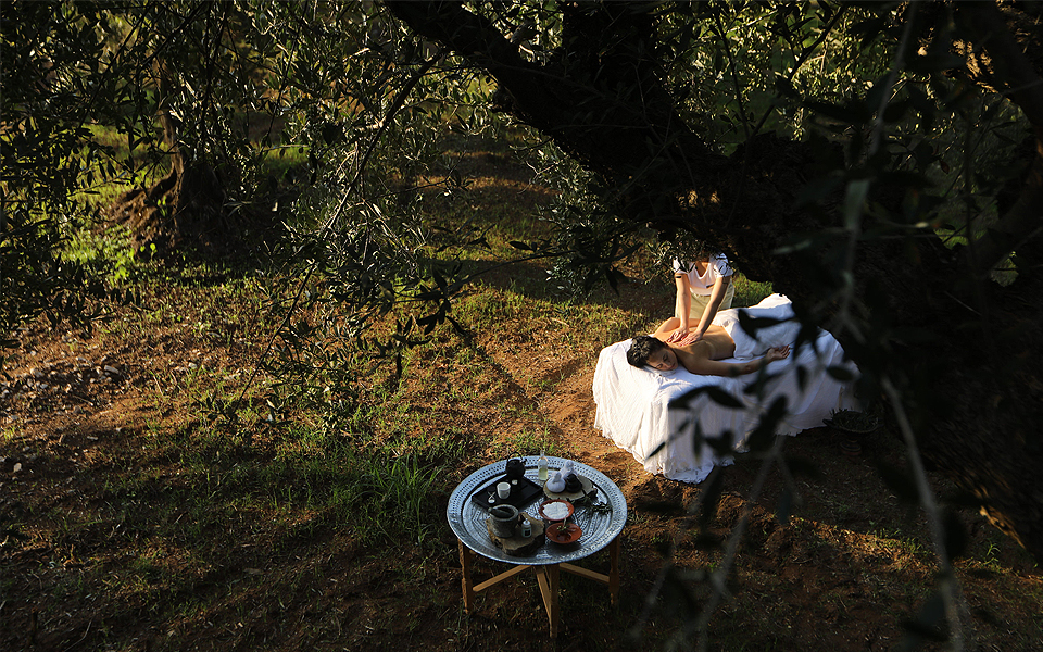 Στο “Κ” / “ΤΑΞΙΔΙΑ”, αυτή την Κυριακή, ο Πειραιάς ανεβάζει στροφές!-9