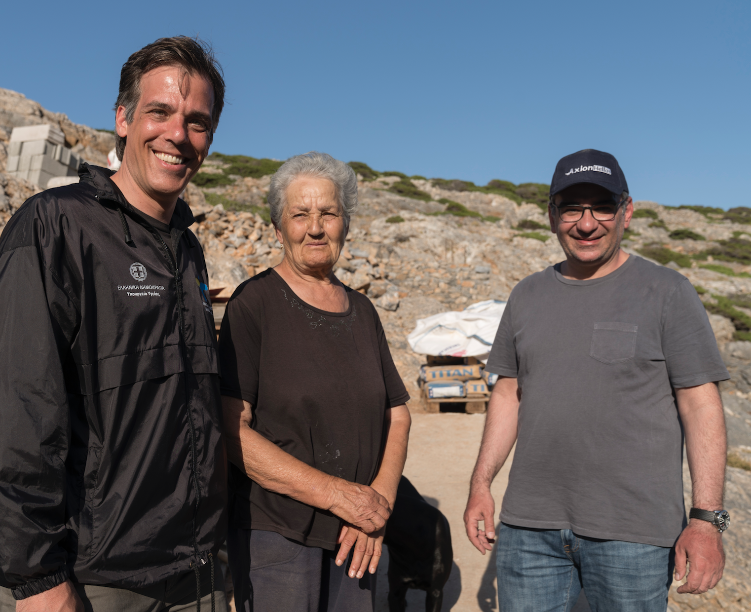 #StaySafe. Οι εθελοντές της AxionHellas στέκονται πλάι στους ακρίτες μας-2