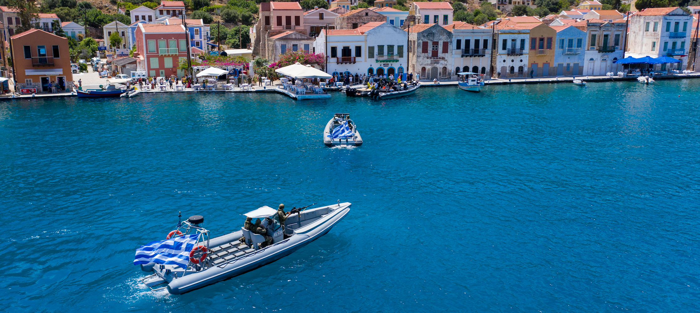 #StaySafe. Οι εθελοντές της AxionHellas στέκονται πλάι στους ακρίτες μας-3