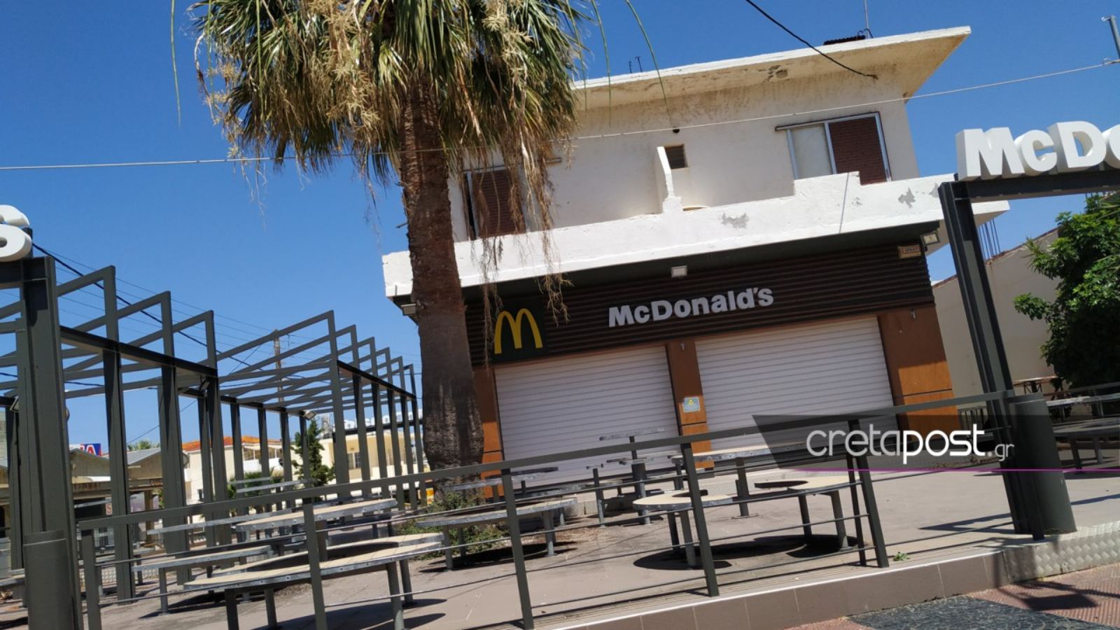 Αποκαρδιωτικές εικόνες στις τουριστικές περιοχές της Κρήτης: Άδειοι δρόμοι και «λουκέτα» (φωτογραφίες)-4