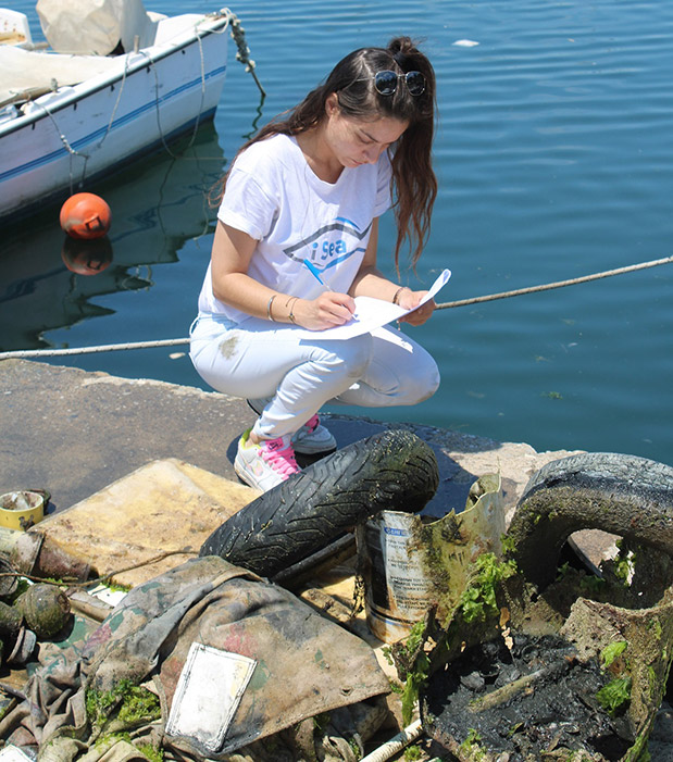 P&G – ΑΒ Βασιλόπουλος: Προσφέρουν καθαρότερες ελληνικές θάλασσες & ακτές σε Αθήνα, Θεσσαλονίκη και Βόλο-1