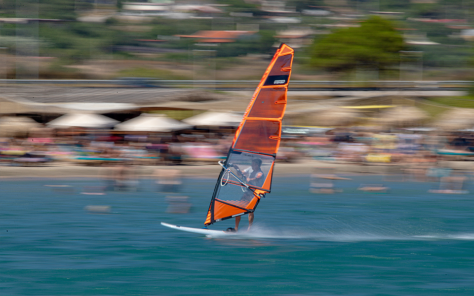 Το “Κ” / “ΤΑΞΙΔΙΑ”, αυτή την Κυριακή, είναι γεμάτο αυτοκίνητο!-16