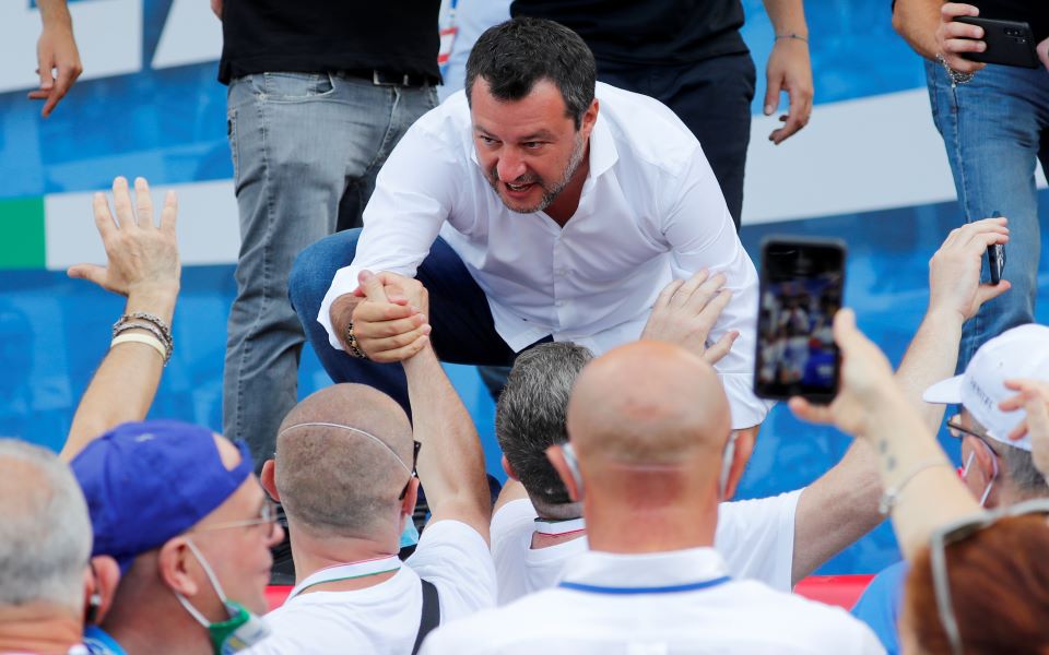 Ρώμη: Συγκέντρωση της κεντροδεξιάς κατά της κυβέρνησης Κόντε-2