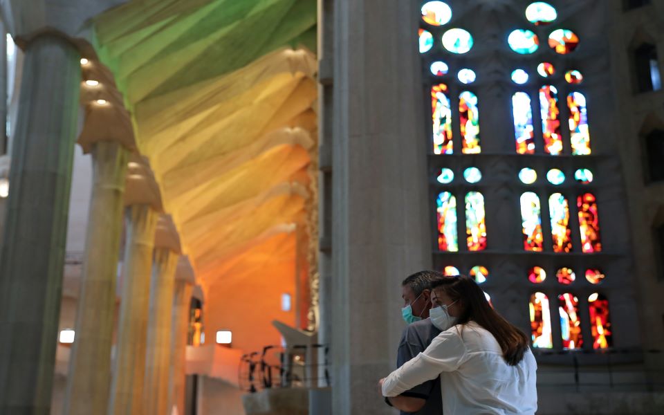 Βαρκελώνη: Η Σαγράδα Φαμίλια άνοιξε για τους εργαζόμενους πρώτης γραμμής-3