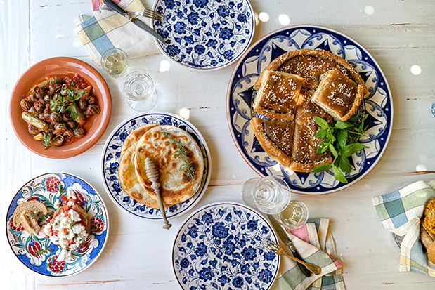 Στον Γαστρονόμο, αυτή την Κυριακή με την «Κ»: Η ψυχή της Κρήτης μέσα από 30 καλοκαιρινές συνταγές-3