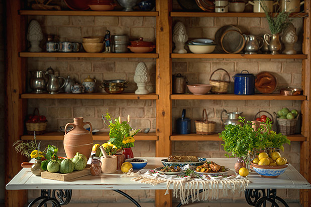 Στον Γαστρονόμο, αυτή την Κυριακή με την «Κ»: Η ψυχή της Κρήτης μέσα από 30 καλοκαιρινές συνταγές-1