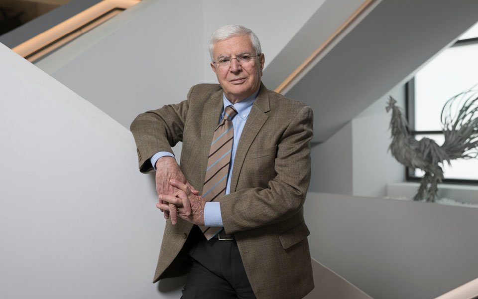 Το “Κ” / “ΤΑΞΙΔΙΑ”, αυτή την Κυριακή, σας “ξεναγούμε” στο Μπεκέτικο Σύμπαν του Άρη Σερβετάλη-5