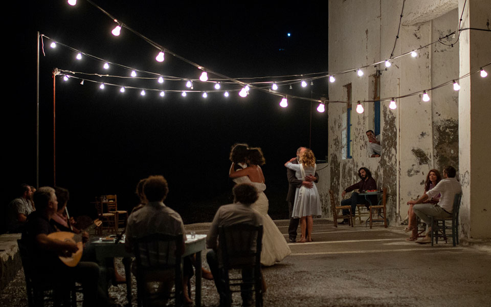 Το “Κ” / “ΤΑΞΙΔΙΑ”, αυτή την Κυριακή, σας “ξεναγούμε” στο Μπεκέτικο Σύμπαν του Άρη Σερβετάλη-4