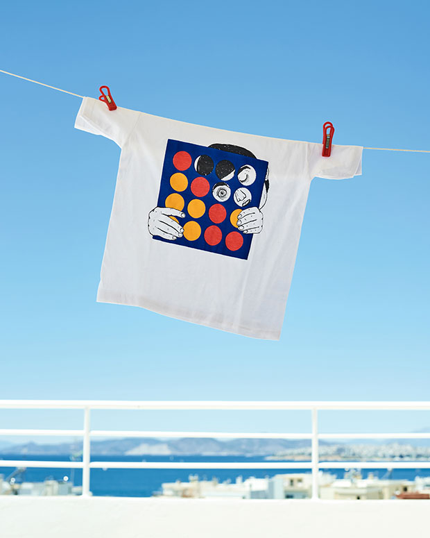 #Staysafe: Οκτώ καλλιτέχνες σχεδιάζουν T-shirts για καλό σκοπό-1