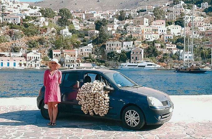 Ενας εικαστικός μοιράζεται την κρυφή μαγεία της Νισύρου-2