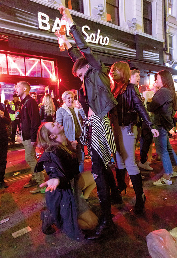 Παμπ μ.κ. (μετά κορωνοϊόν)-1