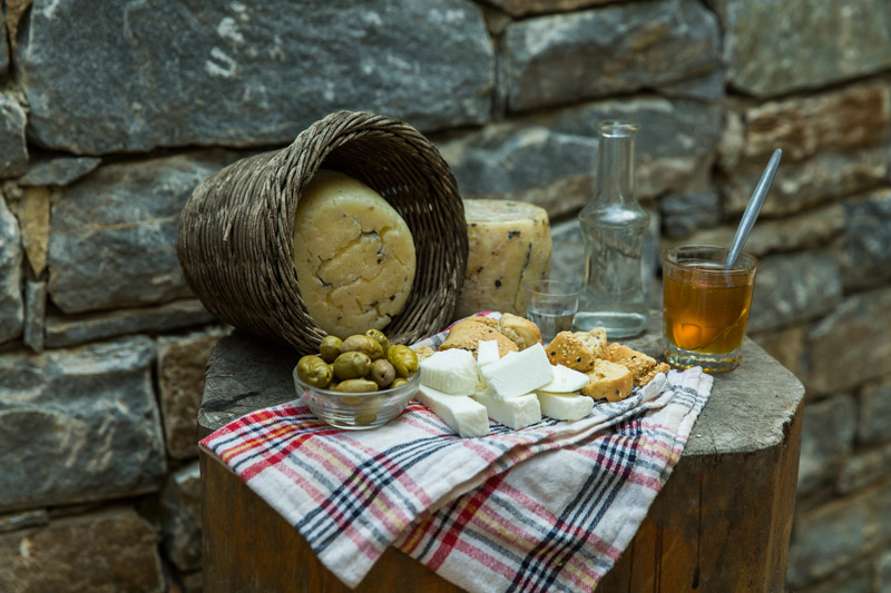 Στο τσικάλι μπαίνουν έννοιες όπως slow food, locavore, αειφορία-2