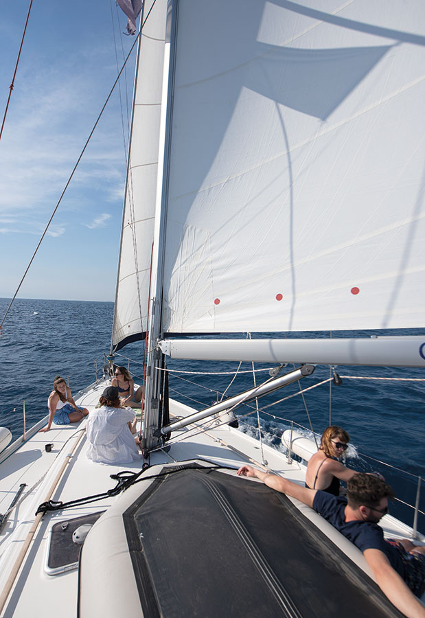 Το καλοκαίρι που ο κορωνοϊός μάς έμαθε ιστιοπλοΐα-3