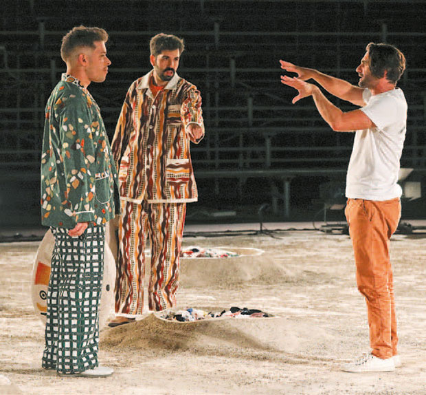 «Λυσιστράτη»: Πώς προβάρεται μια συμφιλίωση…-2