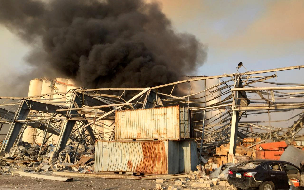 Ισχυρή έκρηξη συγκλόνισε τη Βηρυτό – Δεκάδες νεκροί, χιλιάδες τραυματίες και εικόνες καταστροφής (φωτογραφίες, βίντεο)-3