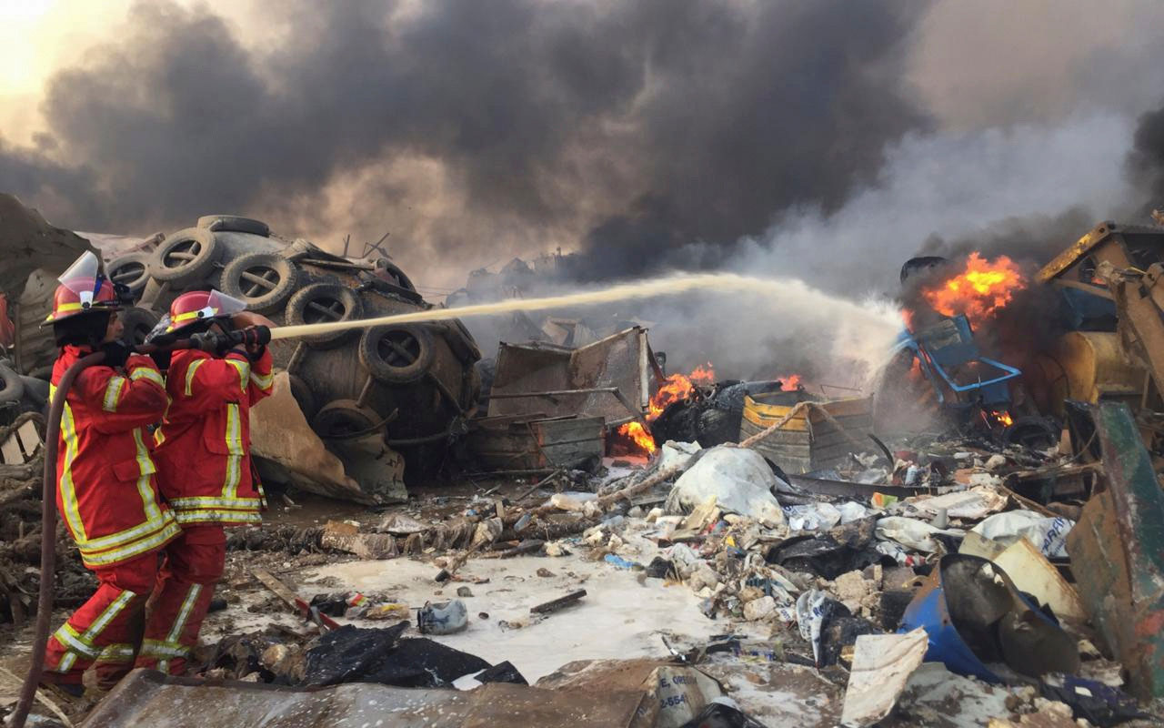 Ισχυρή έκρηξη συγκλόνισε τη Βηρυτό – Δεκάδες νεκροί, χιλιάδες τραυματίες και εικόνες καταστροφής (φωτογραφίες, βίντεο)-4