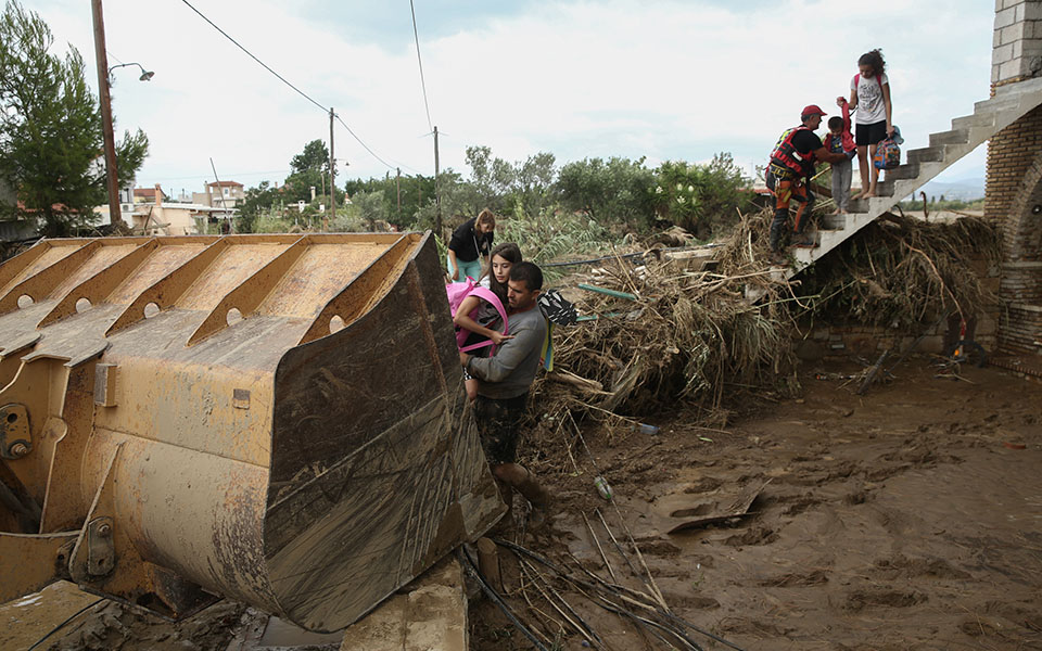 Εύβοια: Αναγνωρίστηκε ο 72χρονος που αγνοείτο – Στους οκτώ οι νεκροί-2