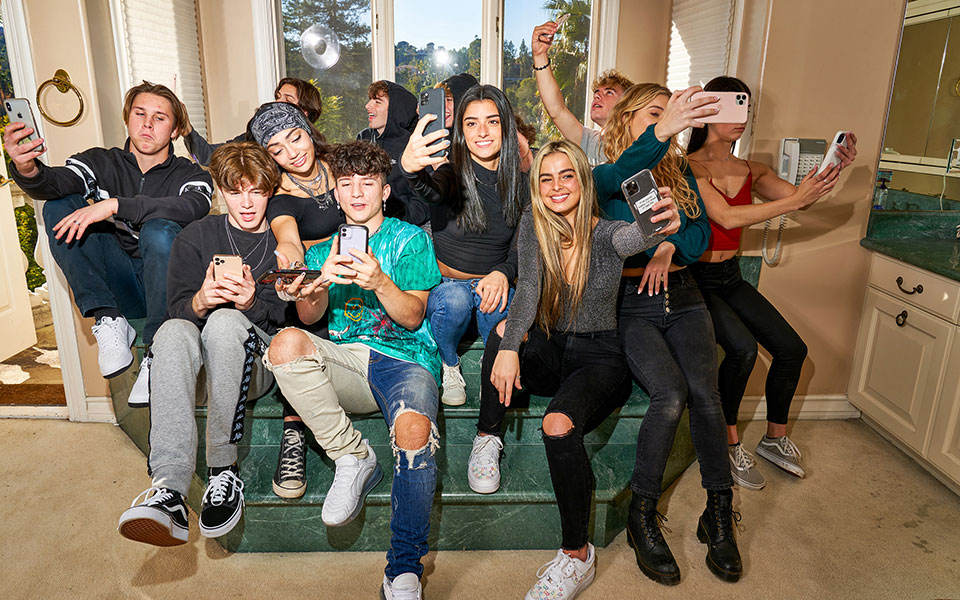 Στον ρυθμό του TikTok-2