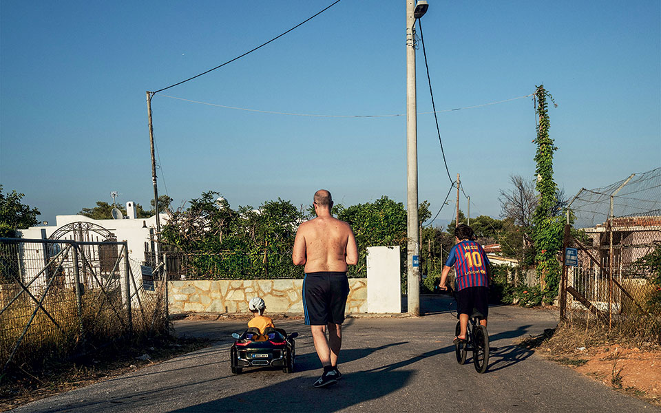 Επιστροφή στα εξοχικά και τις αναμνήσεις-2
