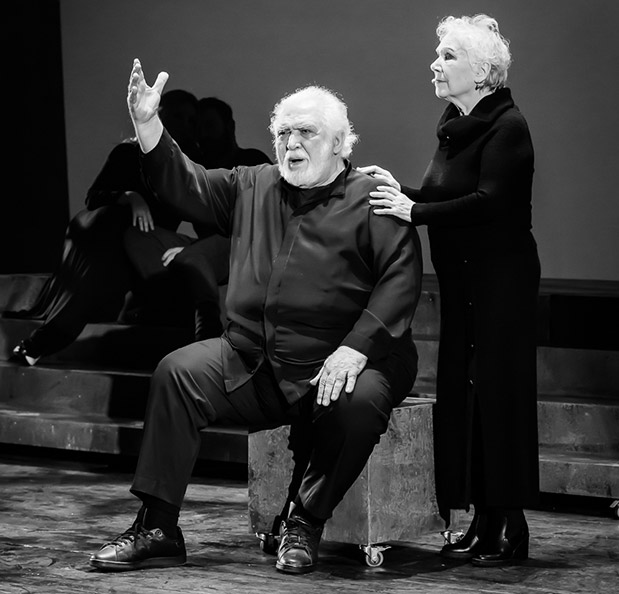 Η «Όμορφη Πόλη» του Μίκη Θεοδωράκη για δυο μοναδικές παραστάσεις στο Ηρώδειο-2