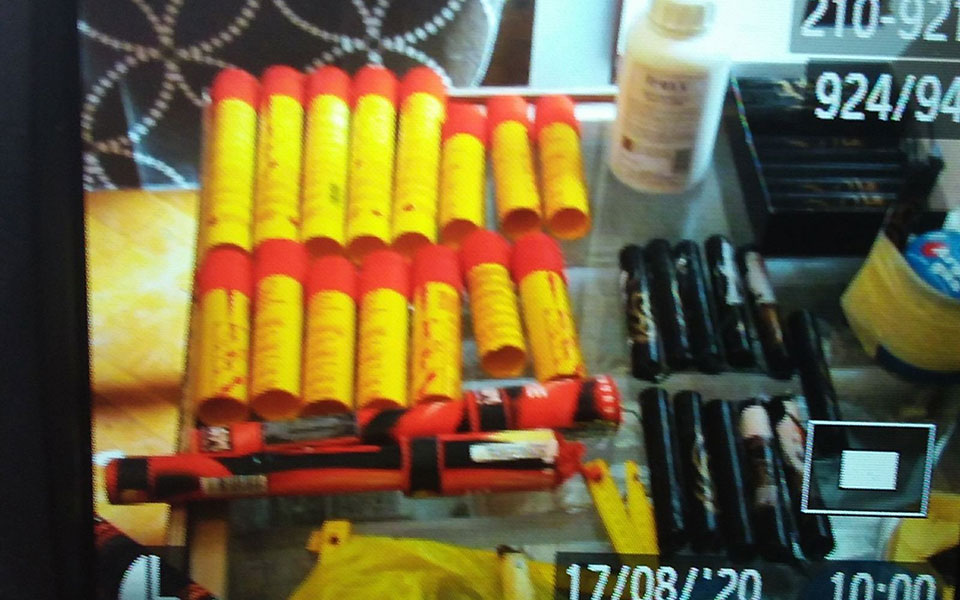 Θεσσαλονίκη: Εμπρηστικοί μηχανισμοί στην κατάληψη «Terra Incognita» (φωτογραφίες)-3