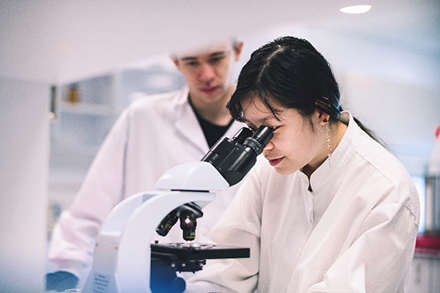 Ολοκληρωμένες σπουδές Ιατρικής, Οδοντιατρικής, Επιστημών Υγείας και Ζωής στο Ευρωπαϊκό Πανεπιστήμιο Κύπρου-3