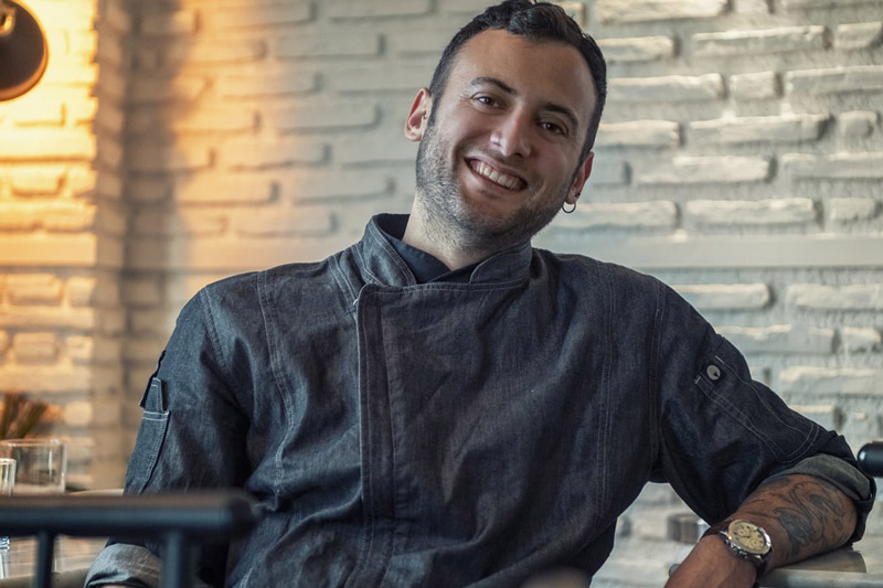 San Michali: Όχι μόνο κρέας-1