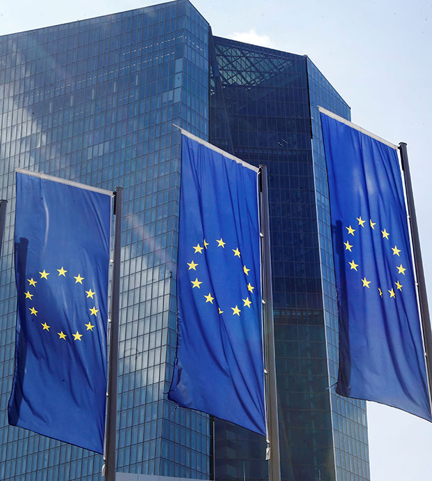 Η Ευρώπη «ξορκίζει» ένα νέο lockdown-1