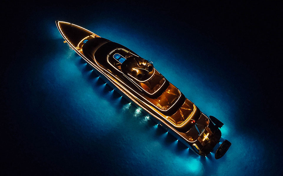 Δημοφιλέστερος προορισμός για τα mega yachts φέτος η Ελλάδα-1