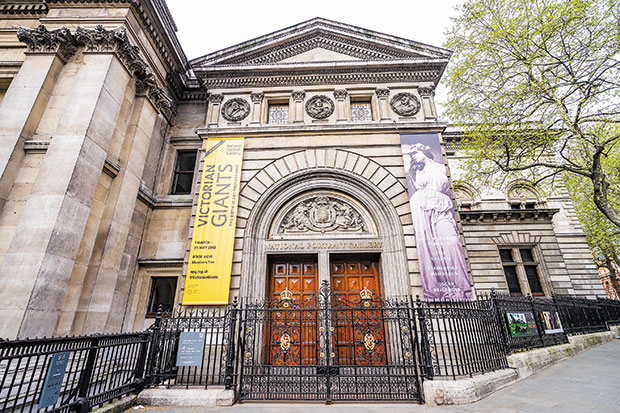 Ματιές στον κόσμο-1