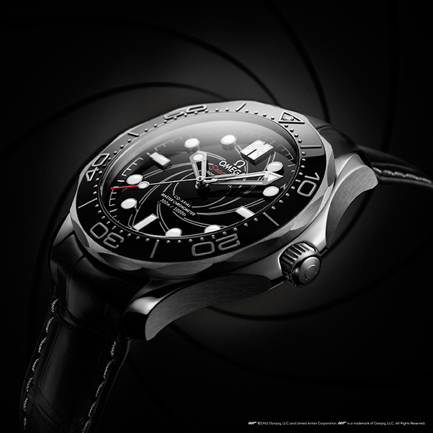 Πλατινένιο OMEGA James Bond Seamaster Diver 300M-3