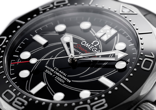 Πλατινένιο OMEGA James Bond Seamaster Diver 300M-2
