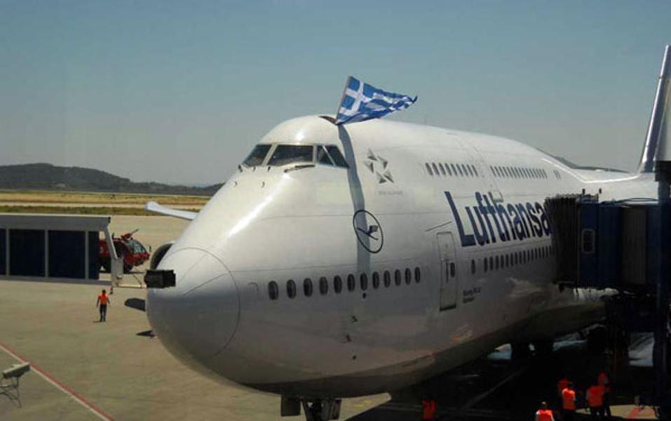b747-8-η-βασίλισσα-των-αιθέρων-της-lufthansa-στην-2000193