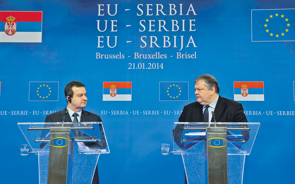 ευ-βενιζέλος-δύο-οι-επιλογές-στην-ευρω-2002324