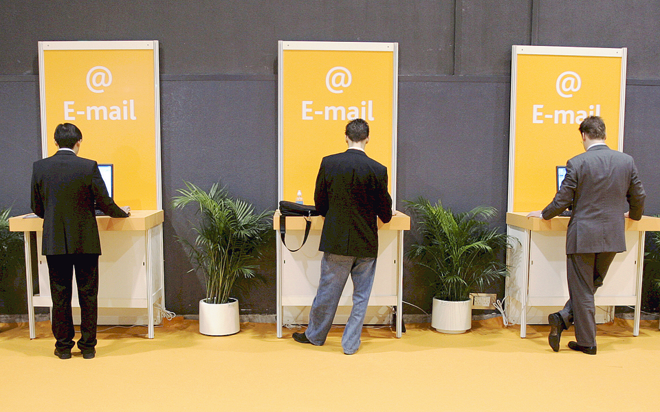 σύνδεση-ιντερνετ-με-14-τεραμπίτ-το-δευτ-2002599