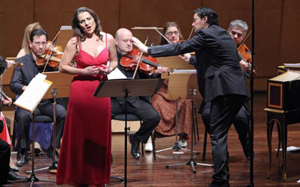 ψαγμένο-πρόγραμμα-λαμπερές-ερμηνείε-2003173