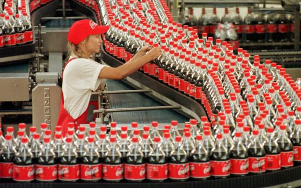 coca-cola-τρία-έψιλον-έμπρακτη-στήριξη-στην-ε-2002017