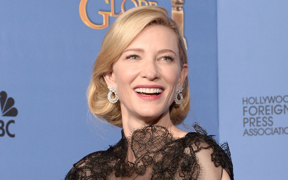 οι-σφαίρες-μοιράστηκαν-οι-σταρ-έλαμψα-2000834