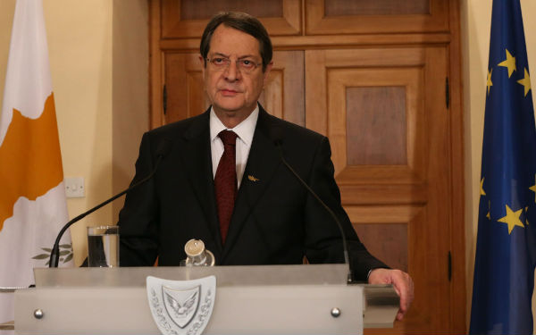 τηλεφωνική-συνομιλία-αναστασιάδη-ρ-2002027