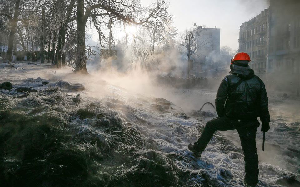 ουκρανία-διαδηλωτές-επιχείρησαν-να-κ-2003105