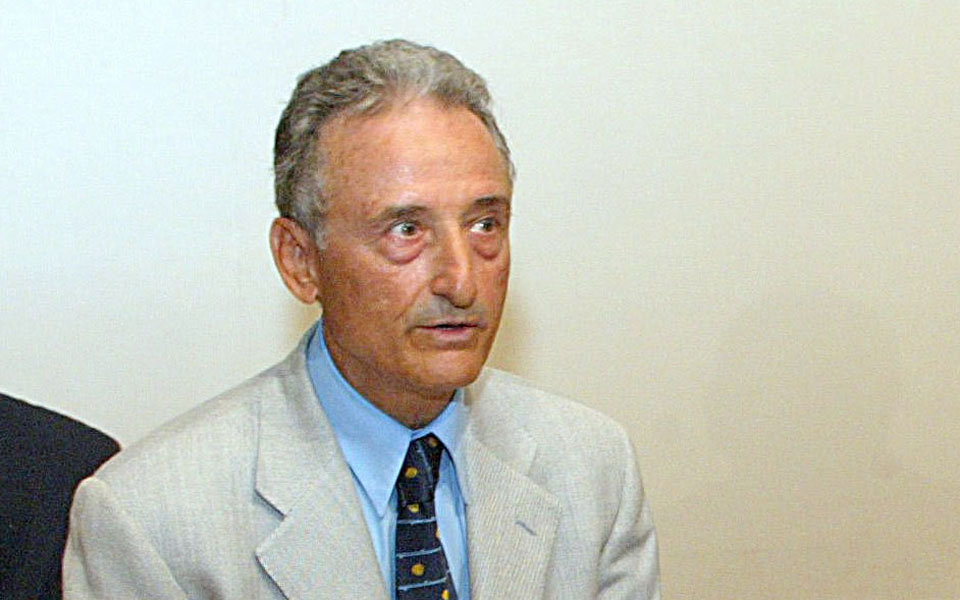και-δεύτερη-απολογία-αντώνη-κάντα-για-2004015