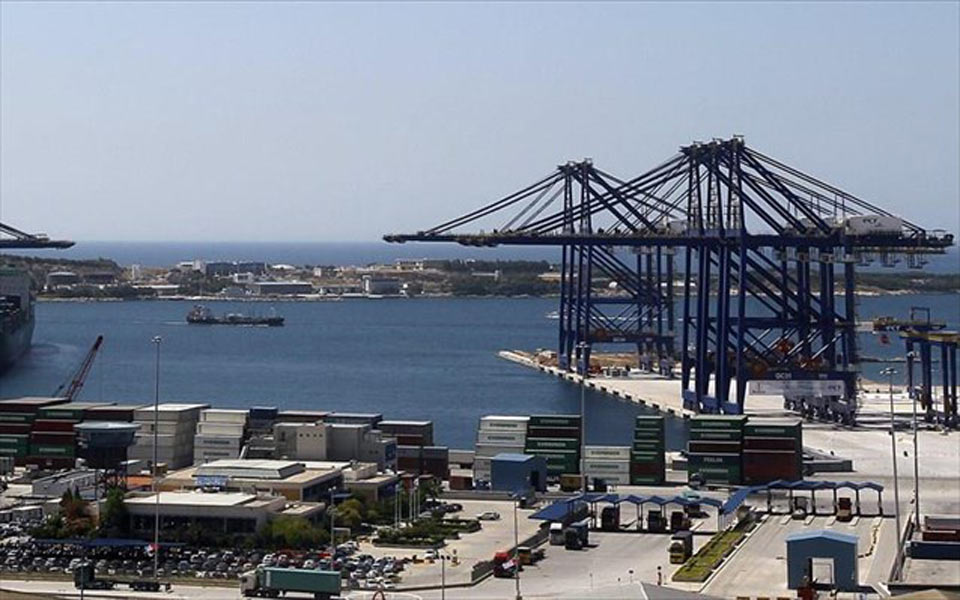 ολπ-αύξηση-το-2013-στη-διακίνηση-επιβατών-2003426