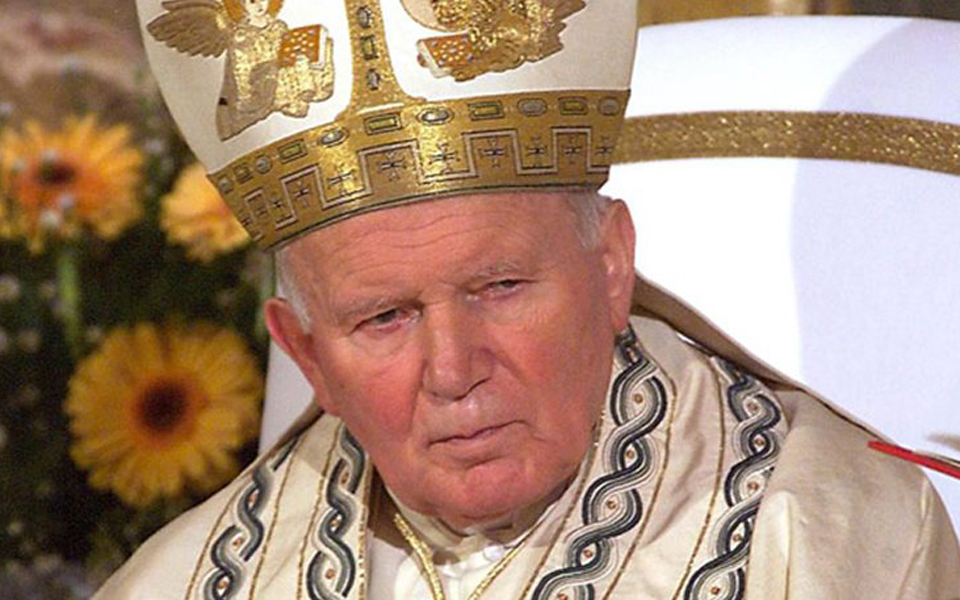 ιταλία-εκλεψαν-ιερό-κειμήλιο-με-το-αίμ-2003442