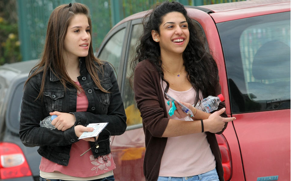 σουβλάκι-φτώχεια-φροντιστήριο-2003458